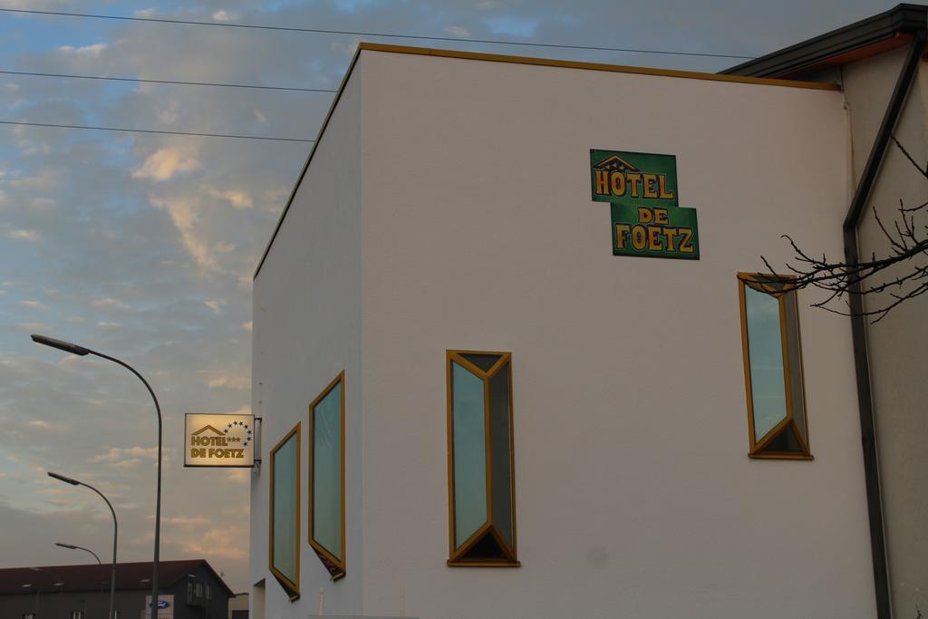 Hotel De Foetz Екстер'єр фото